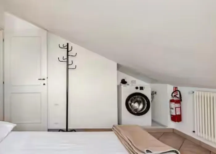 Attico Vista Mare 50m Dal Centro 公寓